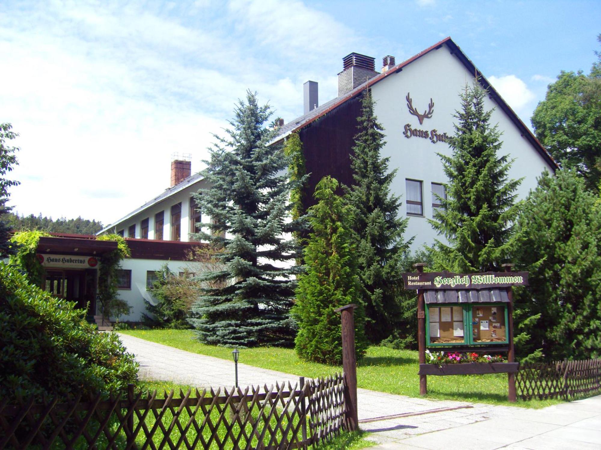 Naturparkhotel Haus Hubertus Курорт-Ойбин Экстерьер фото